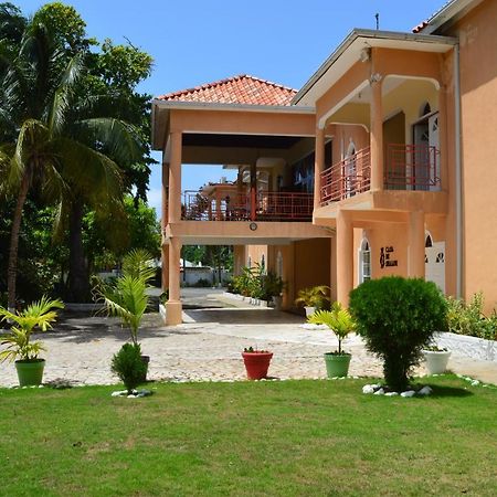 Casa De Shalom Hotel Ocho Rios Exterior photo