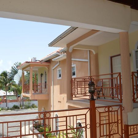 Casa De Shalom Hotel Ocho Rios Exterior photo