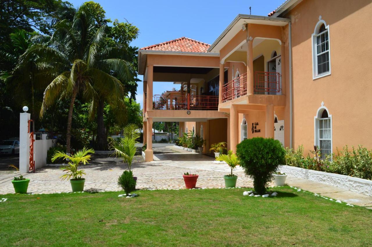 Casa De Shalom Hotel Ocho Rios Exterior photo